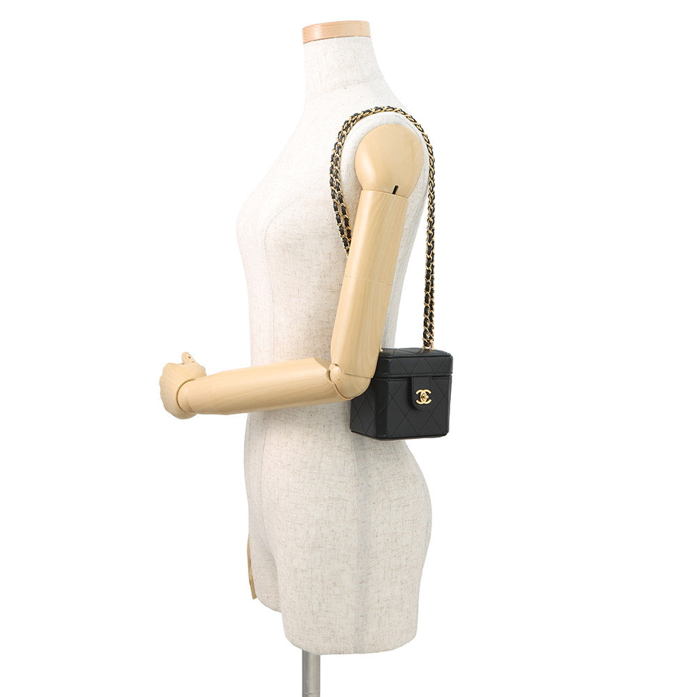 CHANEL Vanity ChainShoulder Bag BlackAP3459 Lambskin