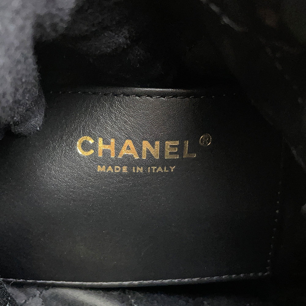 CHANEL CHANEL22 Calf Leather BlackAS3980 Shiny Calf Leather Size Mini