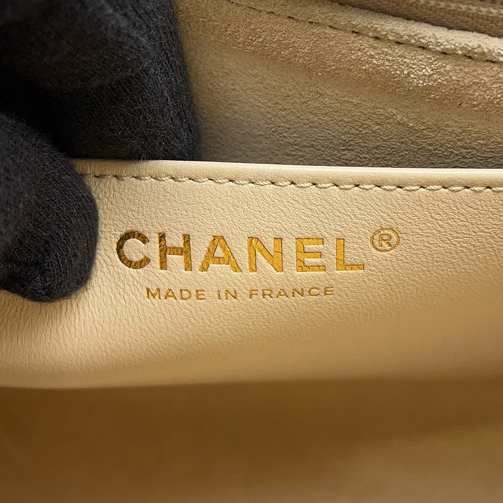 CHANEL Matelasse 2wayHandbag White Calf Leather