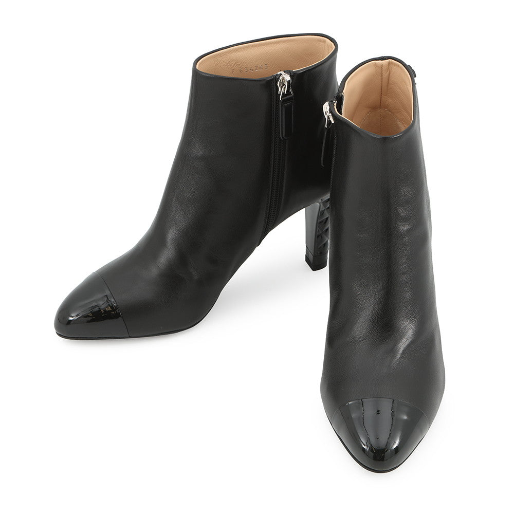 CHANEL CC Logo short boots BlackG34203 Patent Leather Leather Size 37.5C