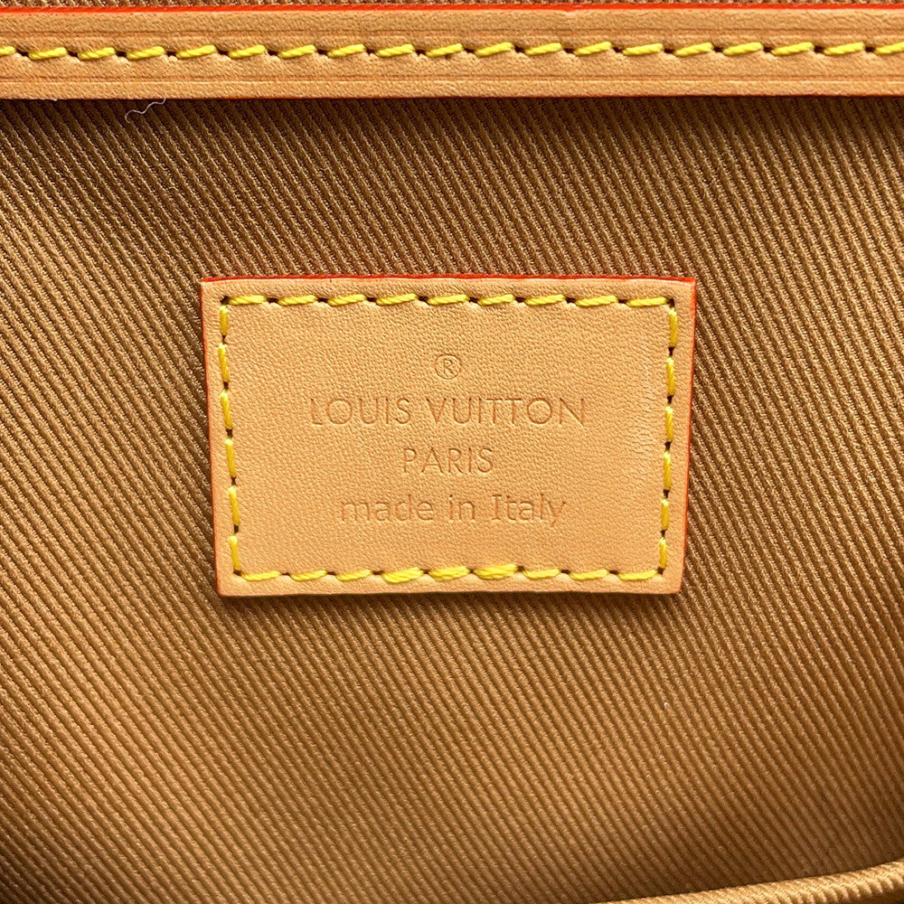 LOUIS VUITTON Excursion BrownM46932 Monogram Size PM
