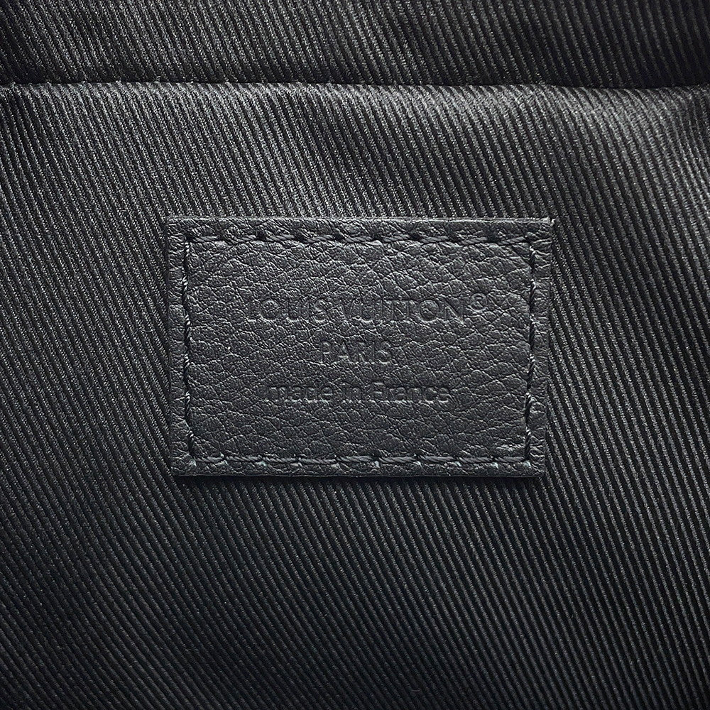 LOUIS VUITTON Trio Messenger NoirM46602 Monogram Shadow