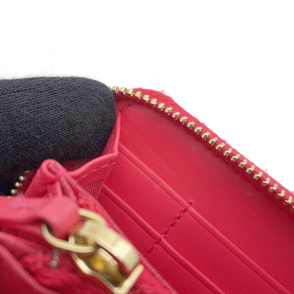 CHANEL CHANEL19 Matelasse Small Zip Wallet Pink Caviar Leather