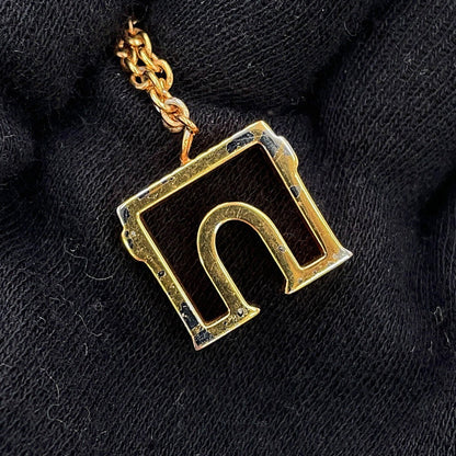 LOUIS VUITTON LV & Paris Arc de Triomphe Necklace RoseM00524 Gold Plated