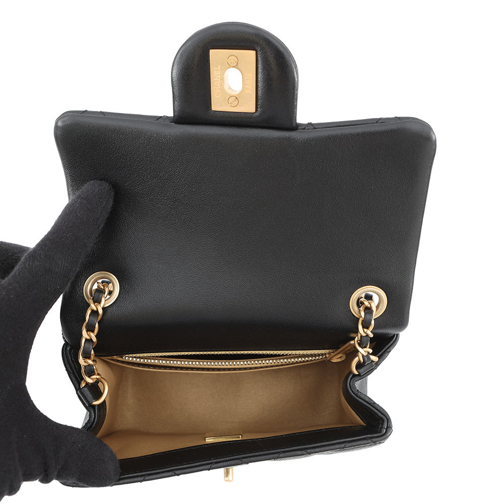CHANEL Matelasse ChainShoulder Bag BlackAS1786 Lambskin Size Mini