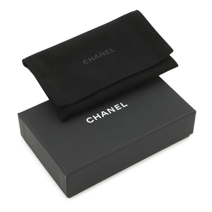 CHANEL Matelasse CC Logo Card Case BeigeAP4333 Caviar Leather