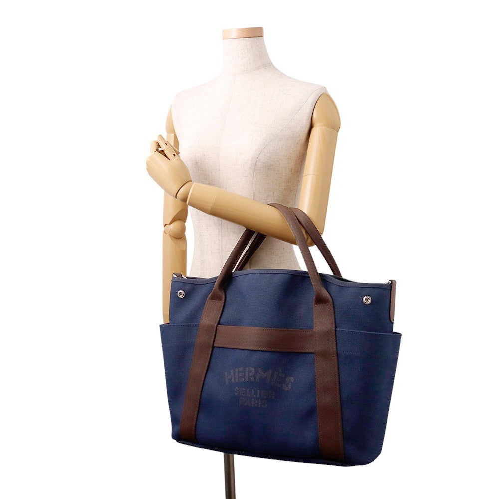 HERMES Sucked Pansage Groom Navy/Feu Toile Chevrons Canvas