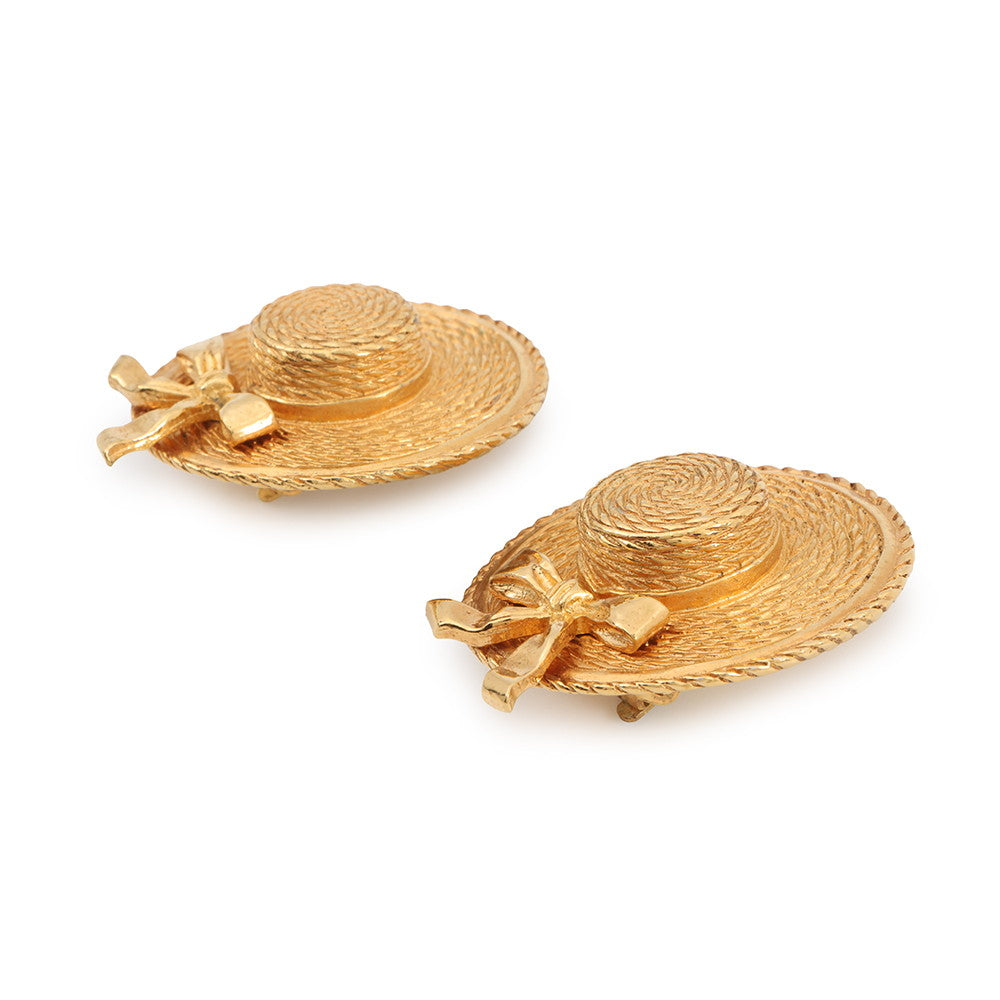 CHANEL Straw Hat Motif Earrings Gold Gold Plated