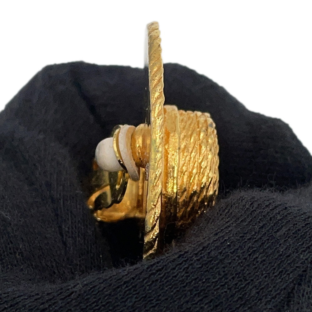 CHANEL Straw Hat Motif Earrings Gold Gold Plated