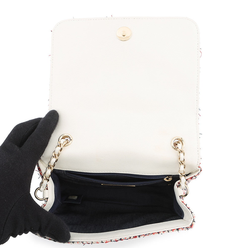 CHANEL CC Logo Flap Chainshoulder Bag White/Multicolor Tweed Leather