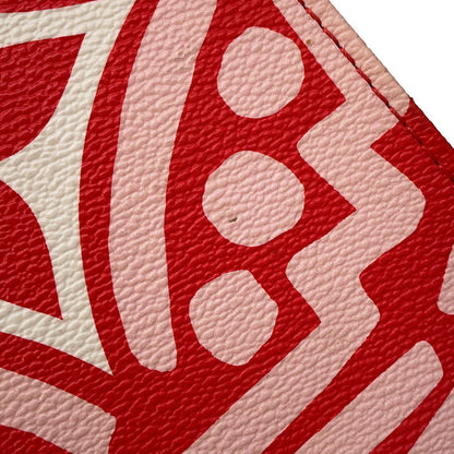 LOUIS VUITTON Onthego Red Monogram Giant LV Crafty Size GM