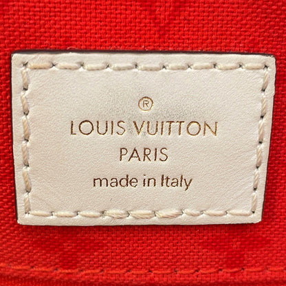 LOUIS VUITTON Onthego Red Monogram Giant LV Crafty Size GM