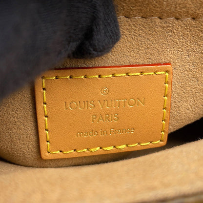 LOUIS VUITTON Locky BrownM46318 Monogram Mouton Size BB
