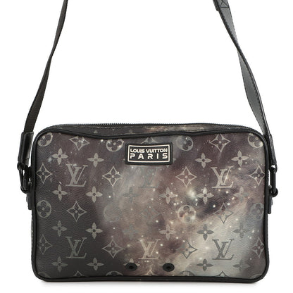 LOUIS VUITTON Alpha Messenger NoirM44165 Monogram / Galaxy