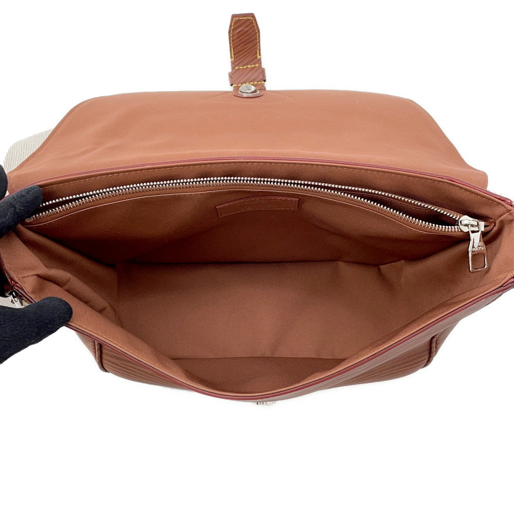 LOUIS VUITTON Montsouris Messenger BrownM23097 Epi XL Calf Leather