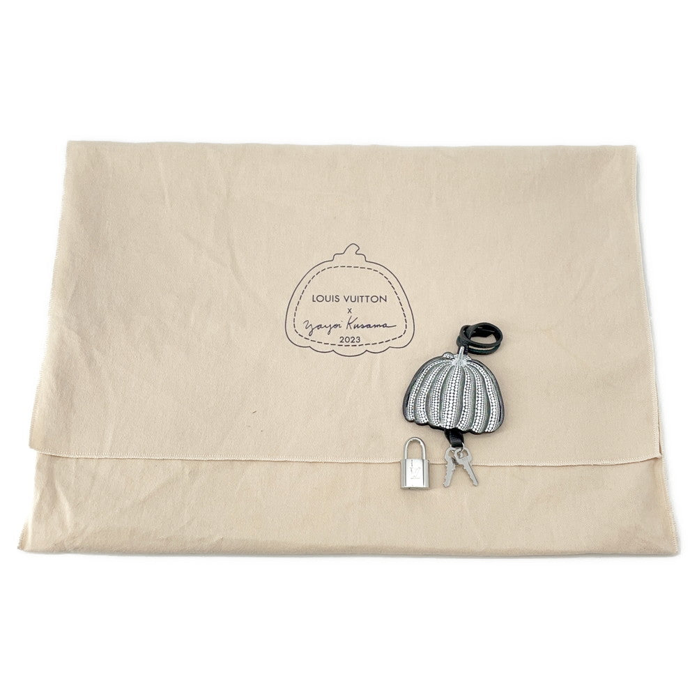 LOUIS VUITTON LVxYK Marshmallow Blanc/NoirM46391 Monogram Empreinte Leather Infinity Dot Size PM