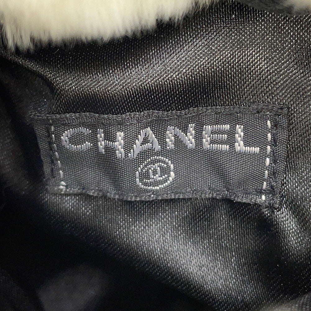 CHANEL Fur Arm Warmer Chain Shoulder Bag White/BlackA17714 Lapin 100%