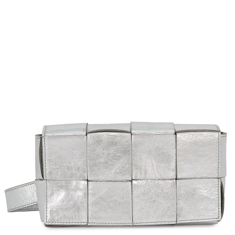 Bottega Veneta Maxi INTRECCIATO Cassette Shoulder Bag Silver680145 Lambskin