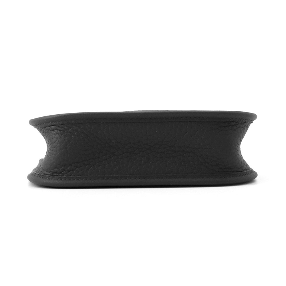 HERMES Evelyne Black Taurillon Clemence Size TPM