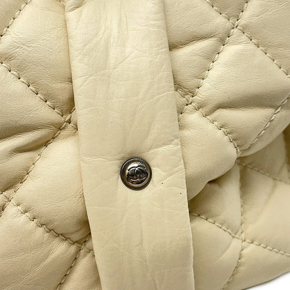 CHANEL Bubble Quilt ChainTravel Bag Ivory Leather
