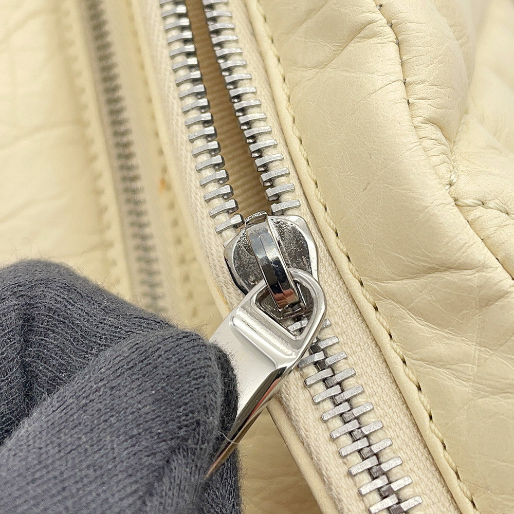 CHANEL Bubble Quilt ChainTravel Bag Ivory Leather