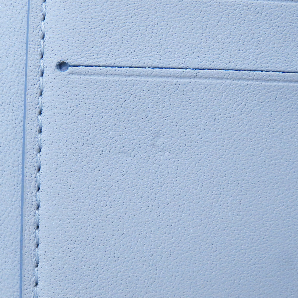 LOUIS VUITTON Portefeuille Capucine Compact lilacM81306 Taurillon Leather