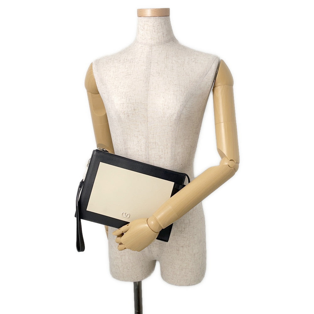 Valentino Garavani V-Sling Clutch Bag Ivory/Black Leather