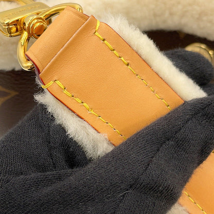LOUIS VUITTON Neonoe BrownM46319 Monogram Shearling Size BB