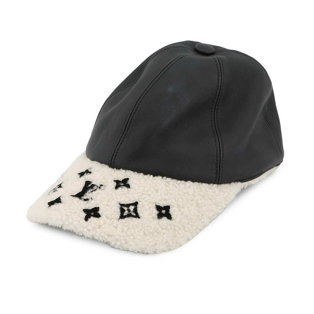 LOUIS VUITTON Sharing Cap Size M NoirM00493 Outer: 100% Lamb Leather, Partially: 77% Polyurethane, 23% Polyurethane