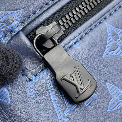 LOUIS VUITTON Discovery・Bumbag Noir/Navy BlueM45729 Monogram Shadow Size PM