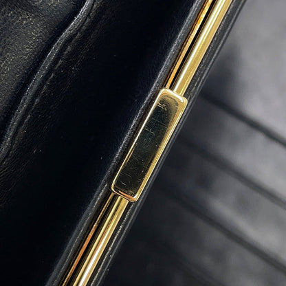 CHANEL CC Logo Kiss Lock Long Wallet Black Caviar Leather