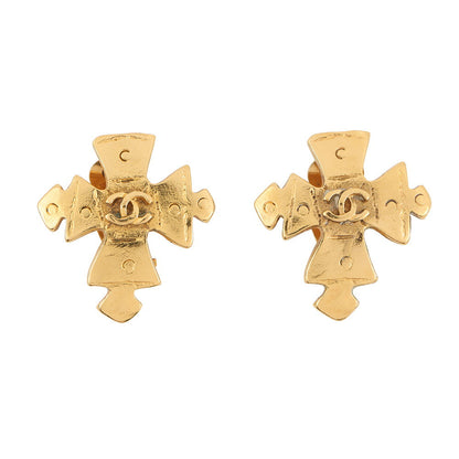 CHANEL CC Logo Cloth Earring Gold Metal