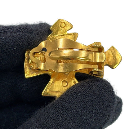 CHANEL CC Logo Cloth Earring Gold Metal
