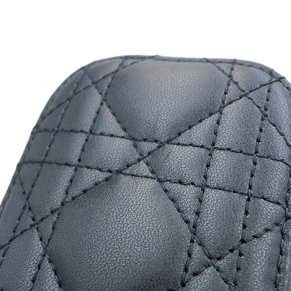 Dior Lady Dior Vanity BlackM0505OWEV Lambskin Size micro
