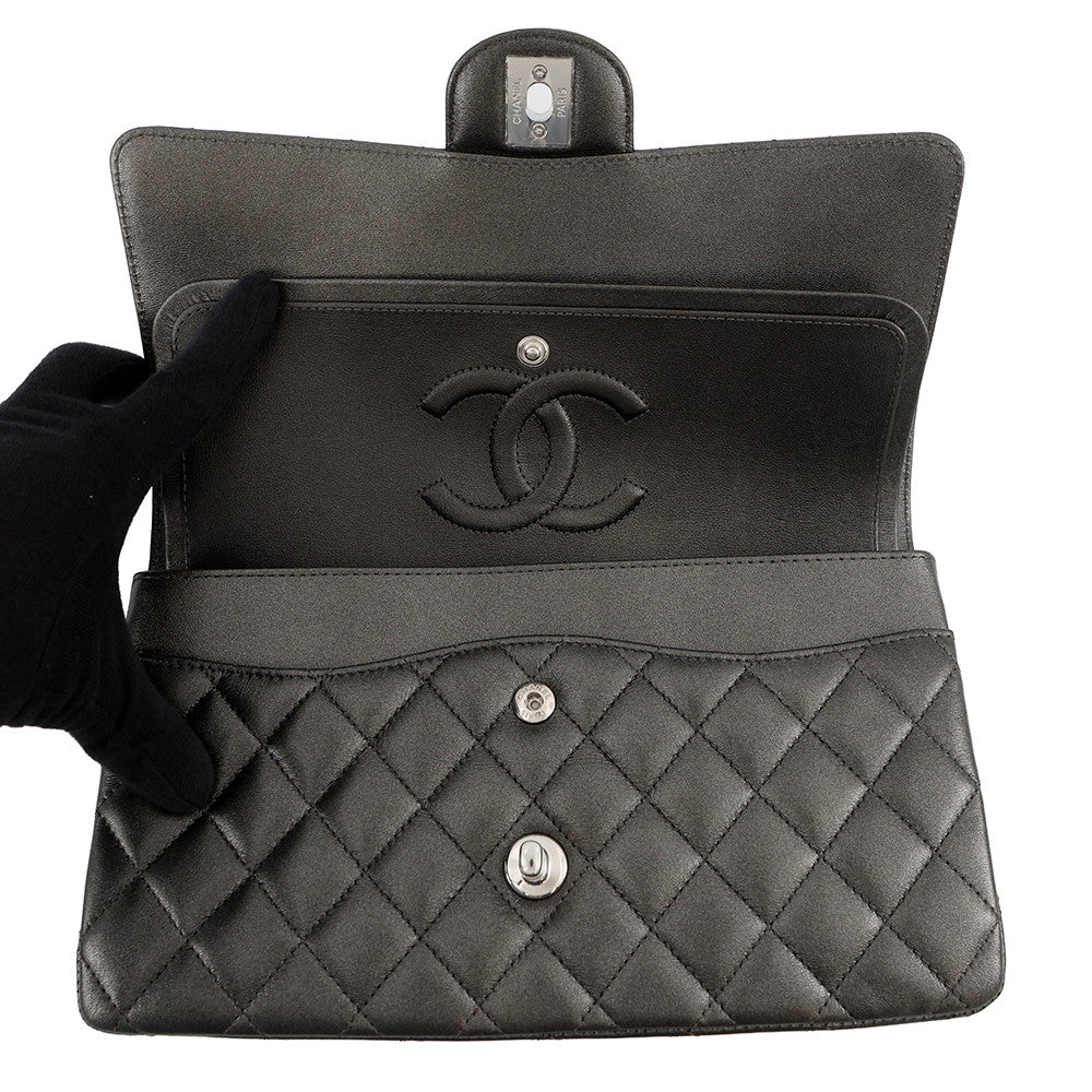 CHANEL Matelasse Chain Shoulder Bag MetalicSilverA01112 Lambskin Size 25