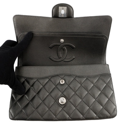 CHANEL Matelasse Chain Shoulder Bag MetalicSilverA01112 Lambskin Size 25