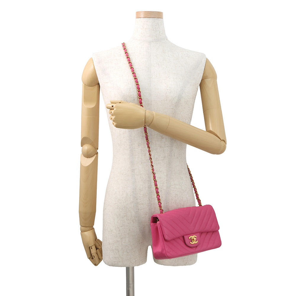 CHANEL V Stitch ChainShoulder Bag PinkA69900 Lambskin
