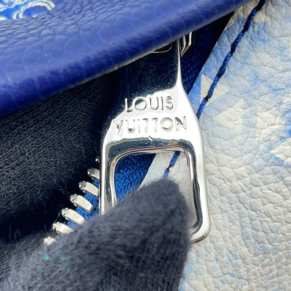 LOUIS VUITTON Discovery・Bumbag BlueM20587 Monogram・Bandana Size PM