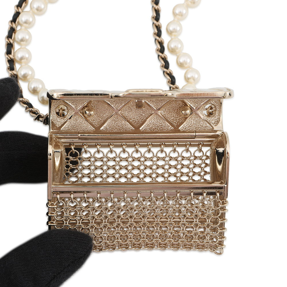 CHANEL Matelasse motif Chain Necklace GoldAB6135 Pearl Metal Leather