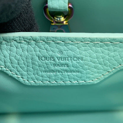 LOUIS VUITTON Capucines Light BlueM22055 Taurillon Leather Size BB