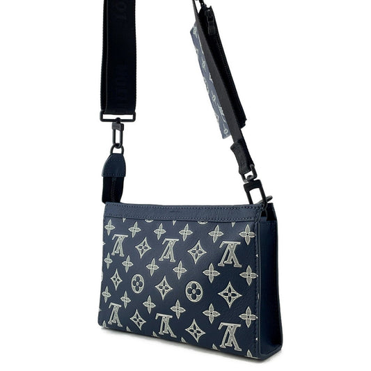 LOUIS VUITTON Gaston Wearable Wallet Navy/WhiteM83384 Monogram Shadow
