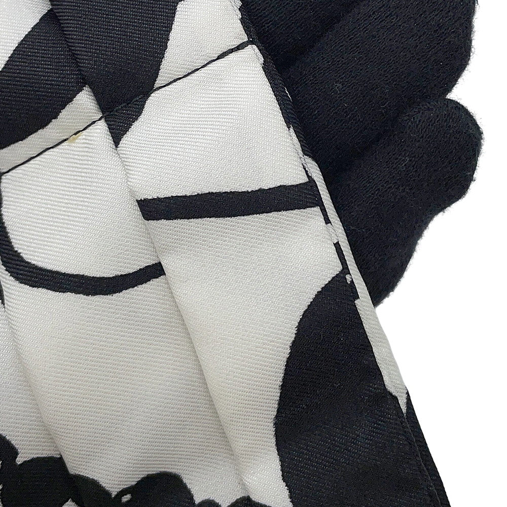 CHANEL Matelasse Diakoko 2-way Bag Black/WhiteAS3004 Canvas Size 20