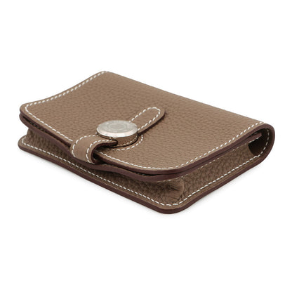 HERMES Dogon Card Case Etoupe Taurillon Clemence