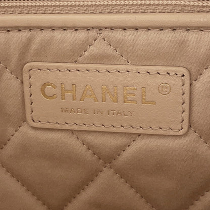 CHANEL CHANEL22 Handbag WhiteAS3260 Shiny Calf Leather Size Small