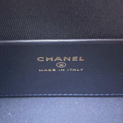 CHANEL CC Logo Matelasse ChainClutch NavyAP5092 Denim