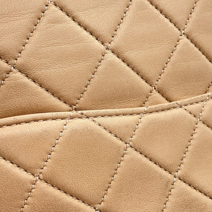 CHANEL Matelasse Hula Hoop Handbag Beige/BlackA66222 Lambskin