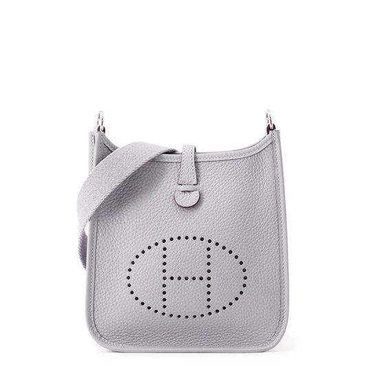HERMES Evelyne Short Green Pantan Taurillon Clemence Size TPM