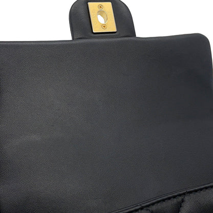 CHANEL Mini Matelasse Pearl Chainshoulder Bag BlackAS2855 Lambskin
