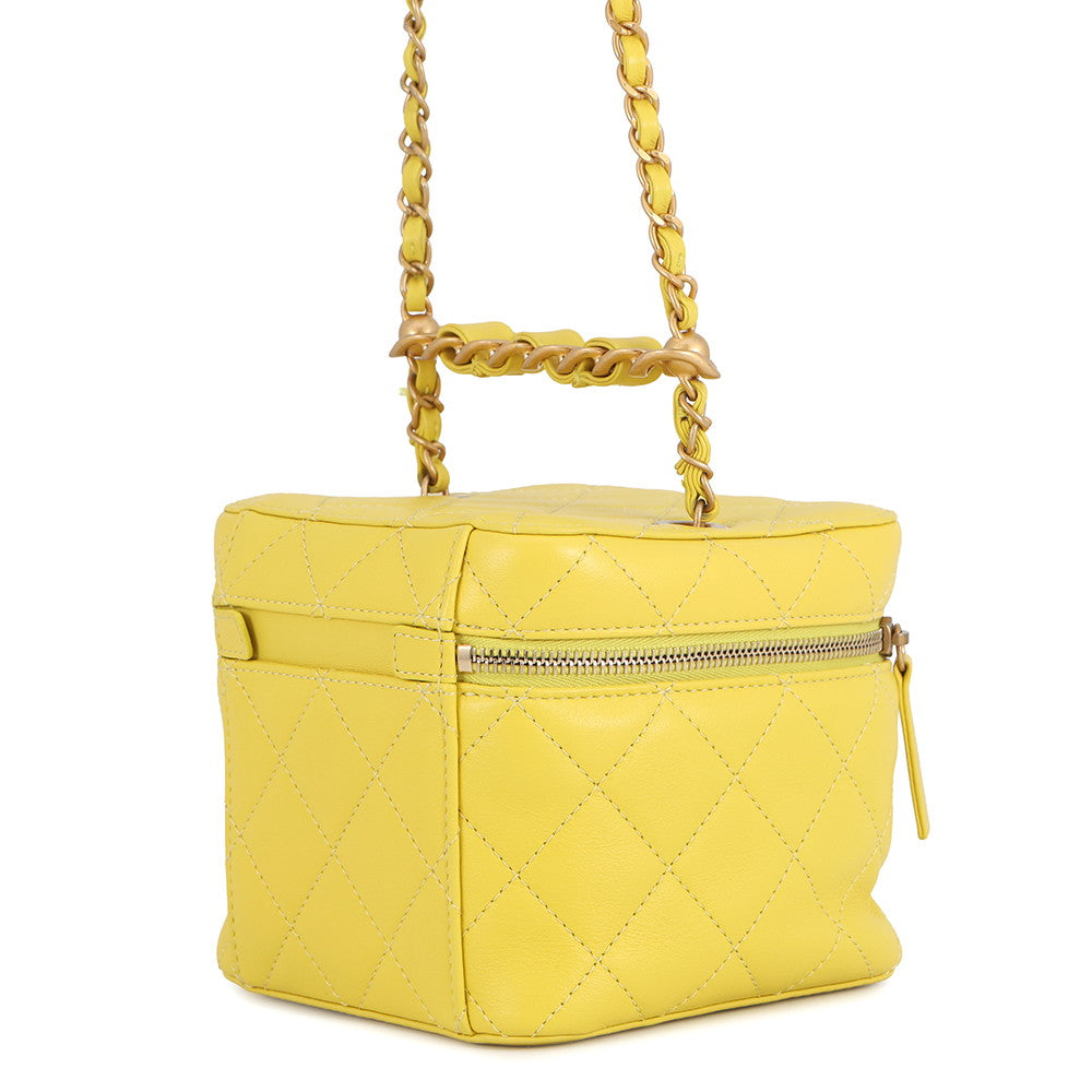 CHANEL Matelasse Vanity ChainShoulder Bag YellowAS3228 Lambskin