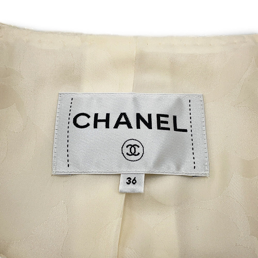 CHANEL COCO Button Jacquard Jacket Size 36 WhiteP71059 Wool 64% Silk19% Nylon17%